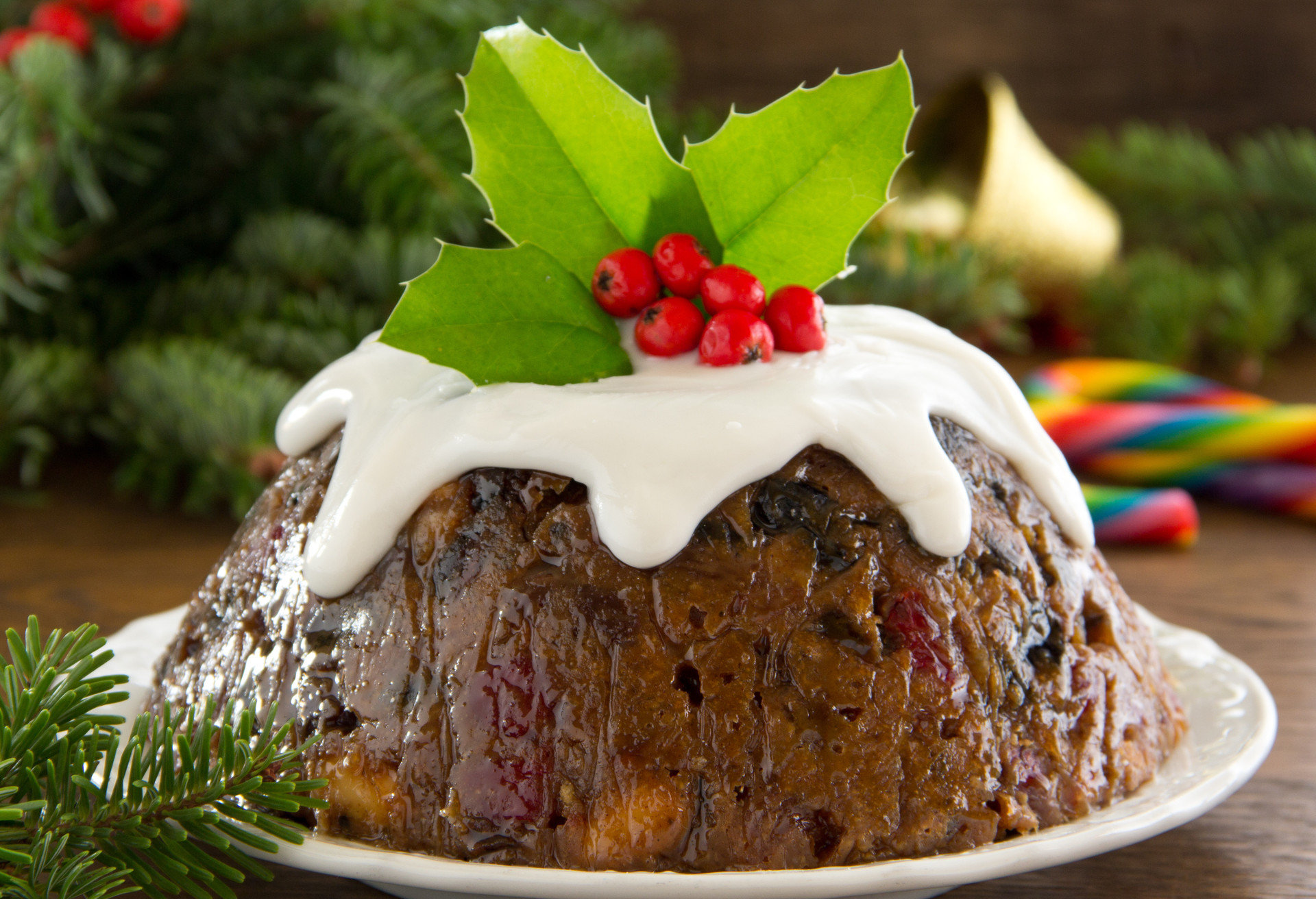 christmas pudding; Shutterstock ID 158633447; Purpose: Virtual Christmas Guides; Brand (KAYAK, Momondo, Any): Kayak; Client/Licensee: KAYAK