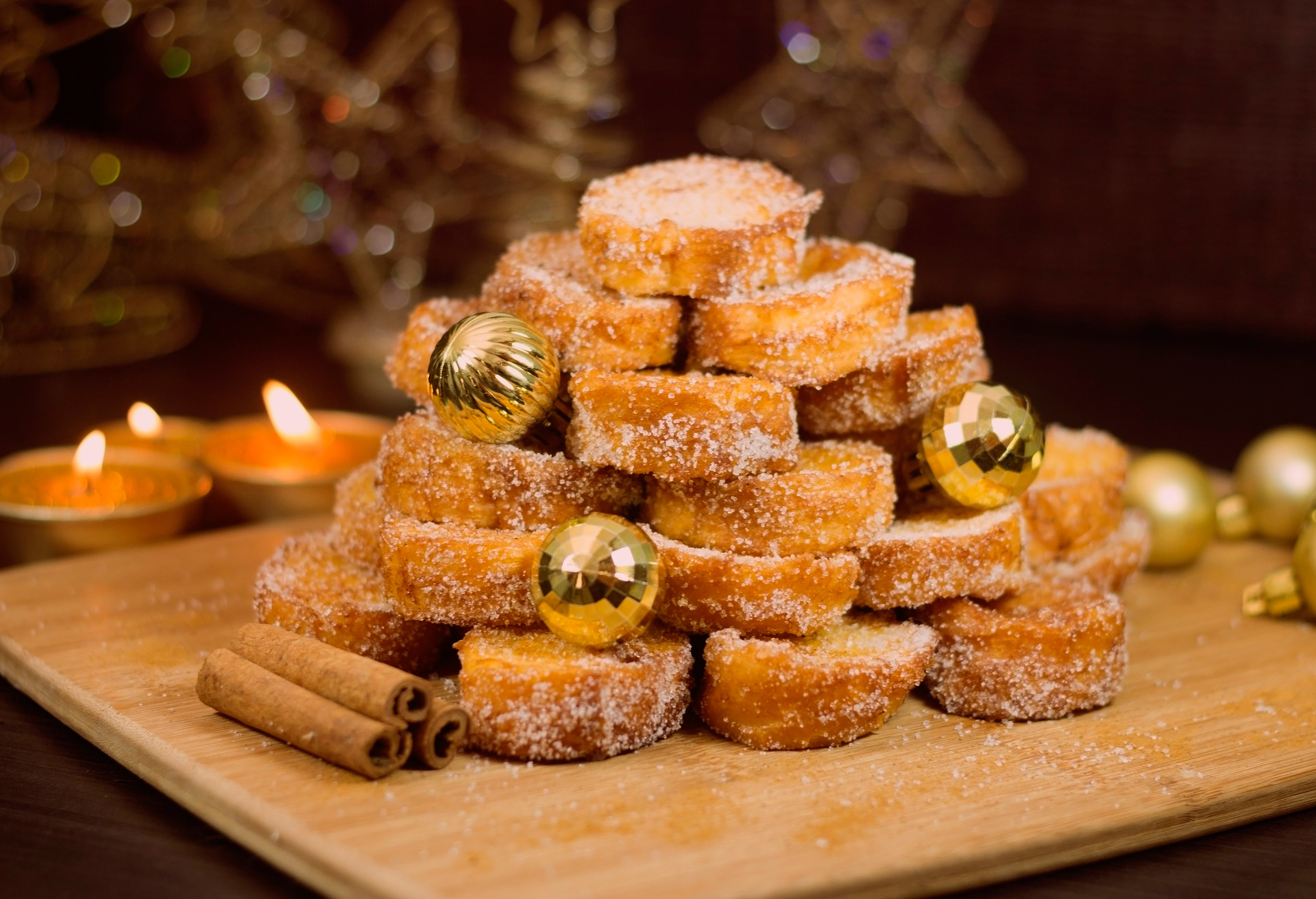 Rabanadas traditional Brazilian food for Christmas; Shutterstock ID 1558850000; Purpose: Virtual Christmas Guides; Brand (KAYAK, Momondo, Any): Kayak; Client/Licensee: KAYAK