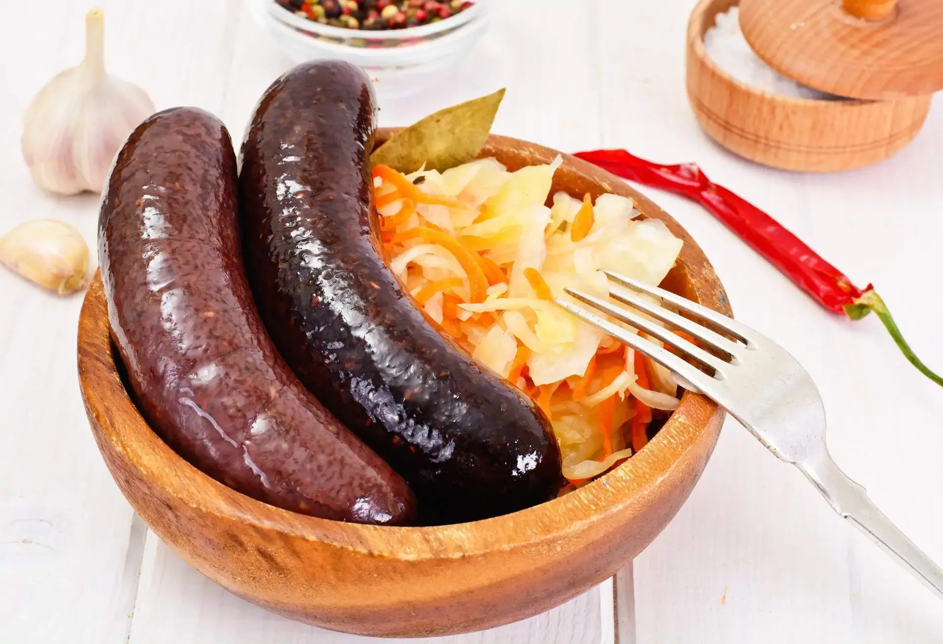 FOOD_KASZANKA_BLACK_PUDDING_SAUERKRAUT_POLAND