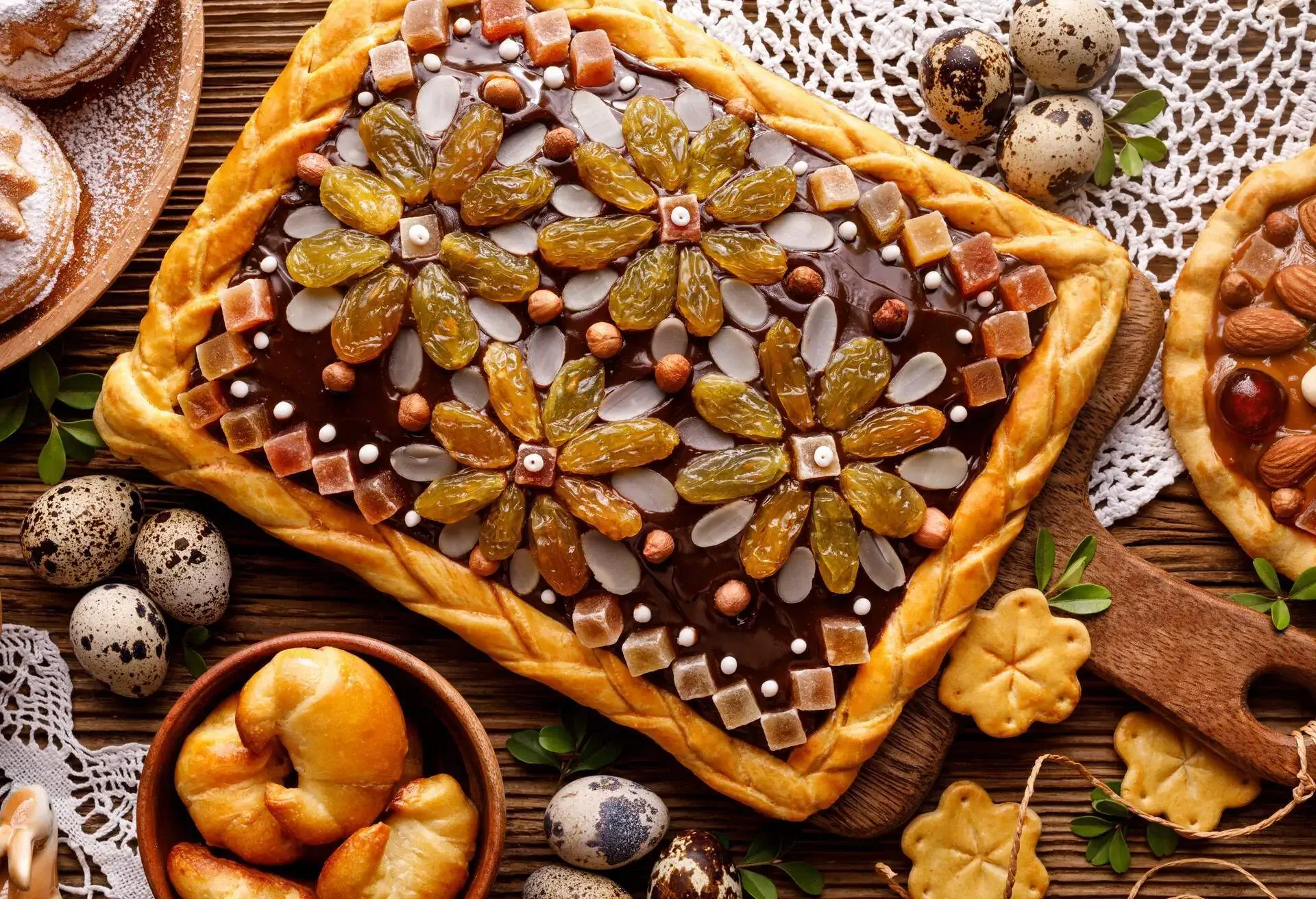 FOOD_POLISH_MAZUREK_PASTRY_EASTER_CAKE