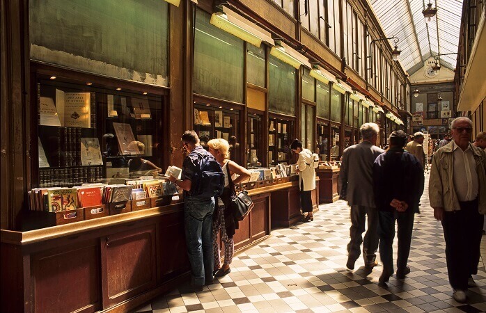 5 - Passage-Jouffroy-montmartre-om-natten