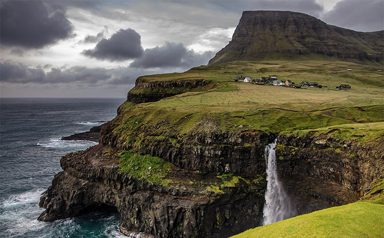 Færøerne – din insiderguide til det ultimative rejseeventyr