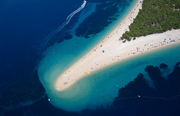 Zlatni Rad strand i Kroatien