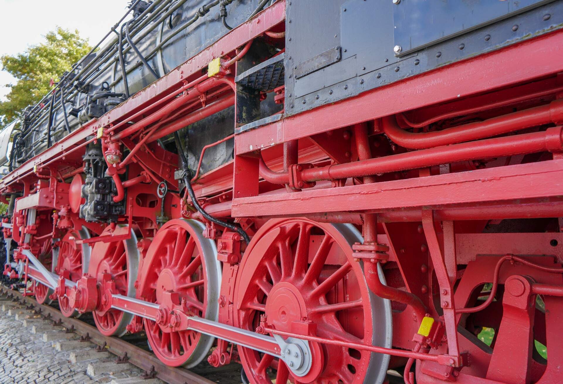 THEME_RAILWAY_MUSEUM_TRAIN_GettyImages-1042369762