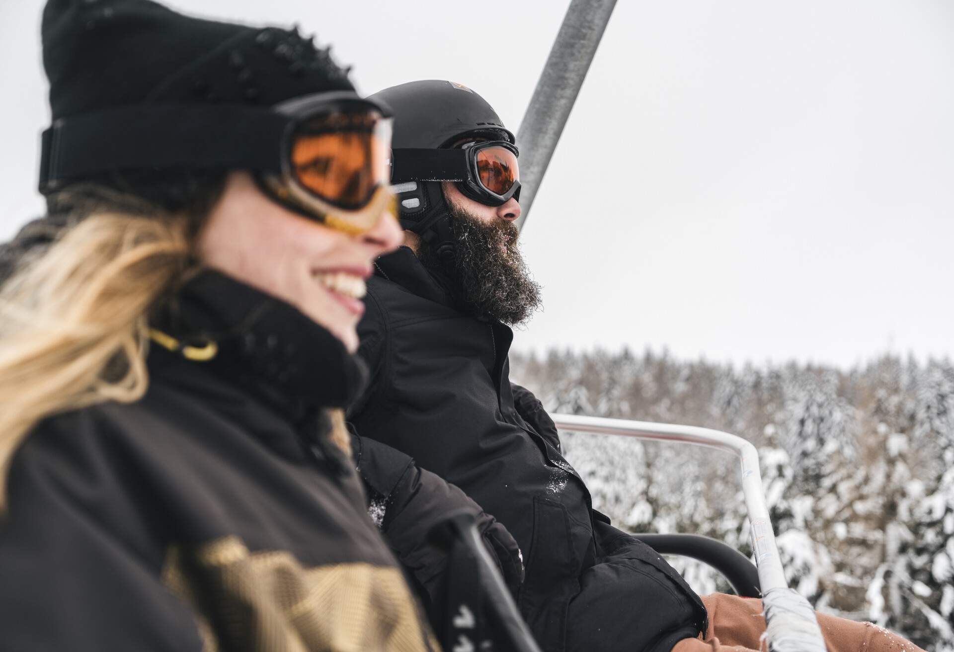 _ski couple