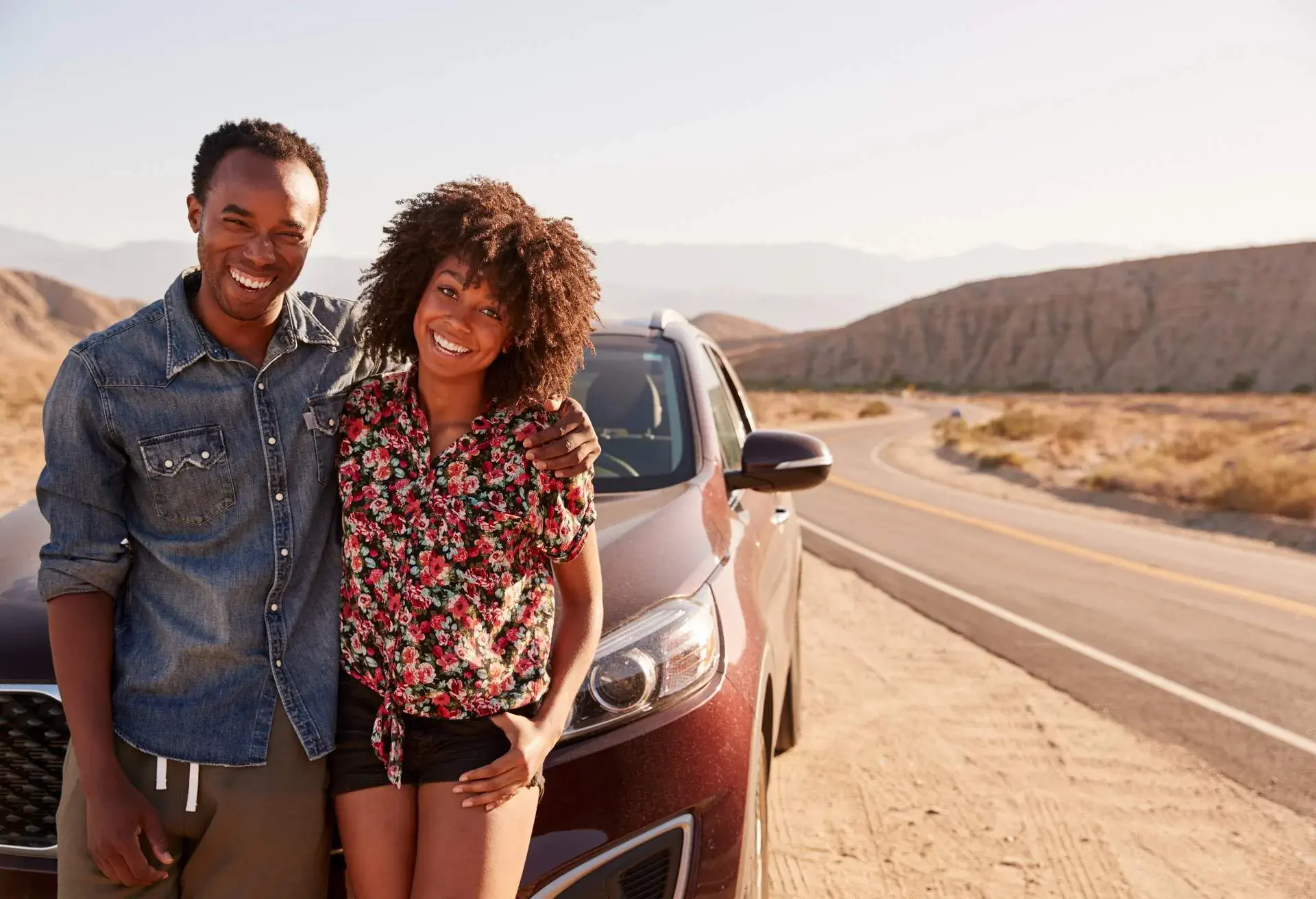 theme_people_car_travel_vacation-shutterstock-portfolio_1243214908_universal_within-usage-period_80697