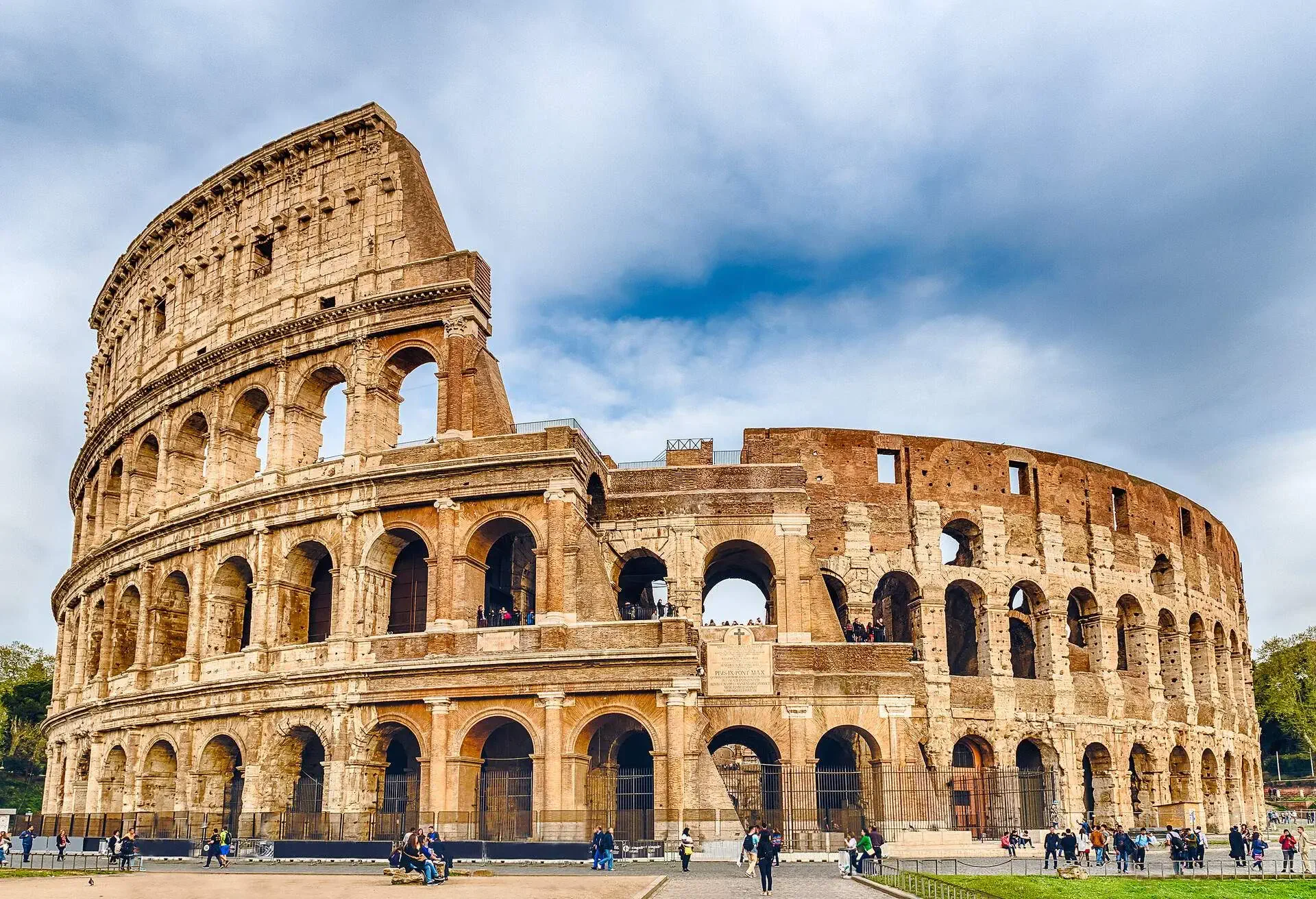 rome coliseum