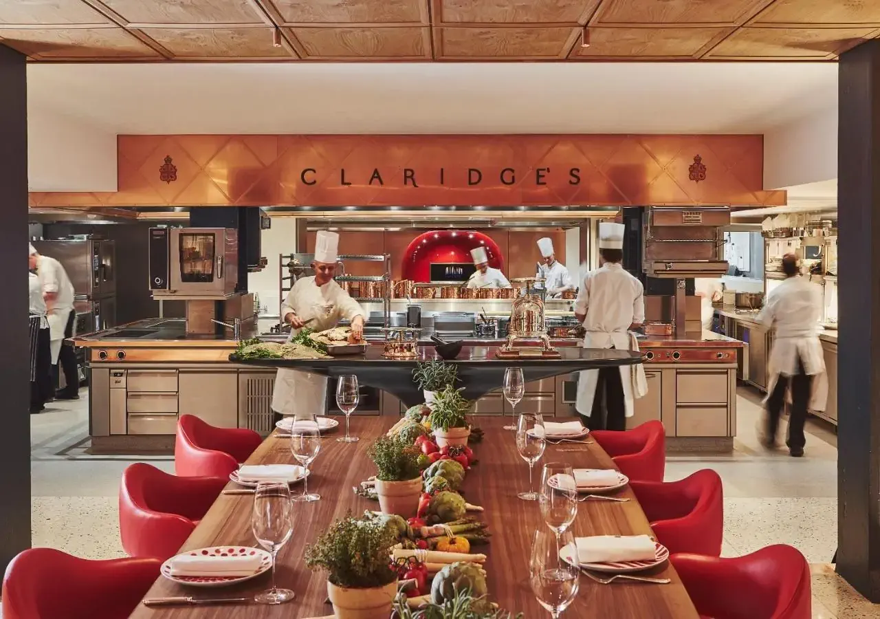 claridges-booking-310076661
