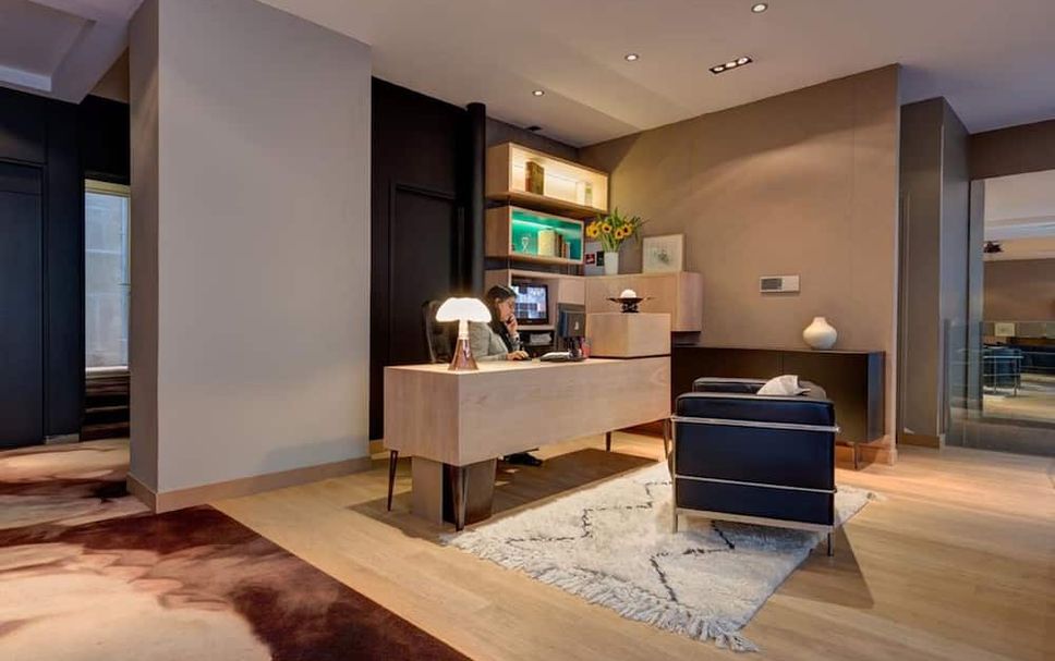 Receptionist Billede