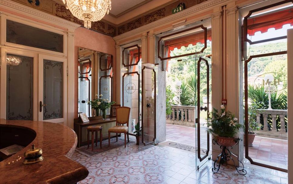 Receptionist Billede