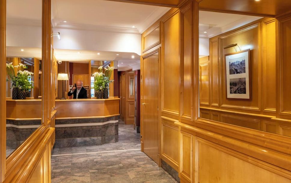 Receptionist Billede