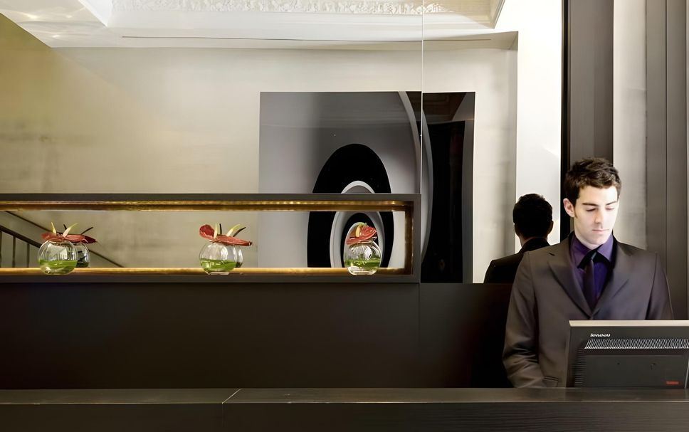 Receptionist Billede