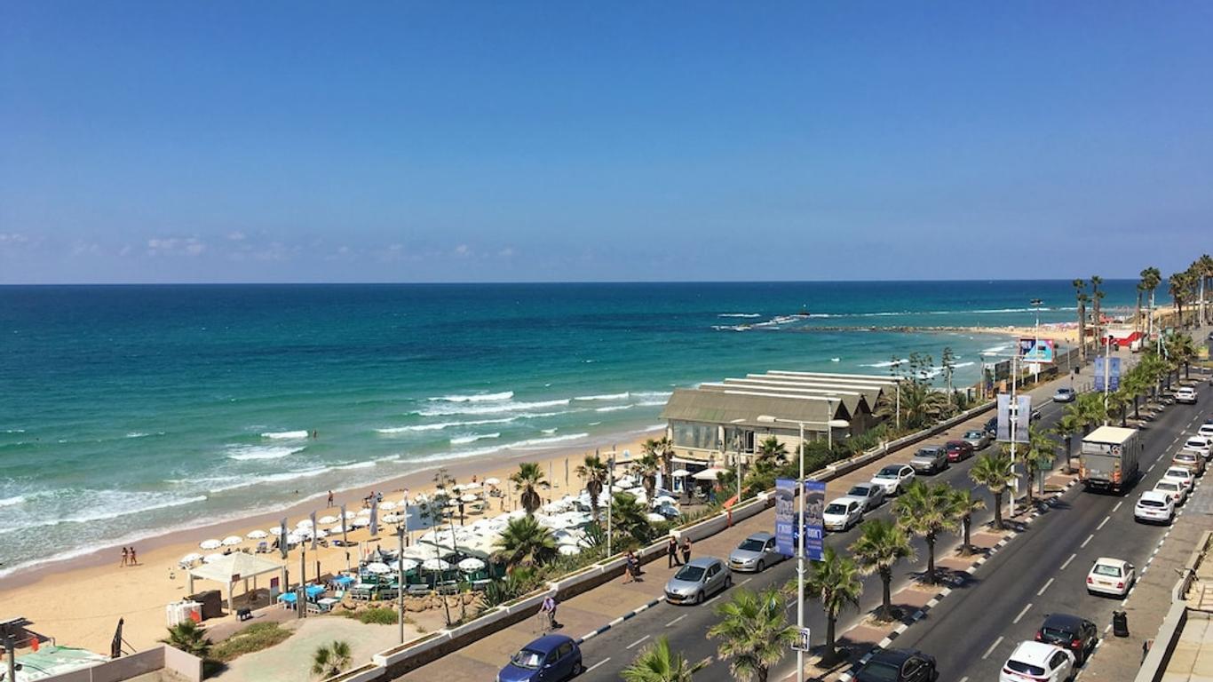 sten Optøjer modbydeligt Armon Yam Bat Yam Hotel i Tel Aviv, Israel fra 704 kr.}: tilbud,  anmeldelser billeder | momondo