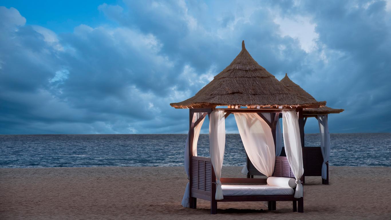 Nævne Preference biord Melia Tortuga Beach i Santa Maria, Kap Verde fra 970 kr.}: tilbud,  anmeldelser billeder | momondo